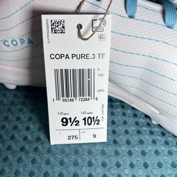 ***NWT*** Brand New in the Box Adidas Copa Pure. 3 Indoor/Turf Soccer Cleats - Picture 10 of 13
